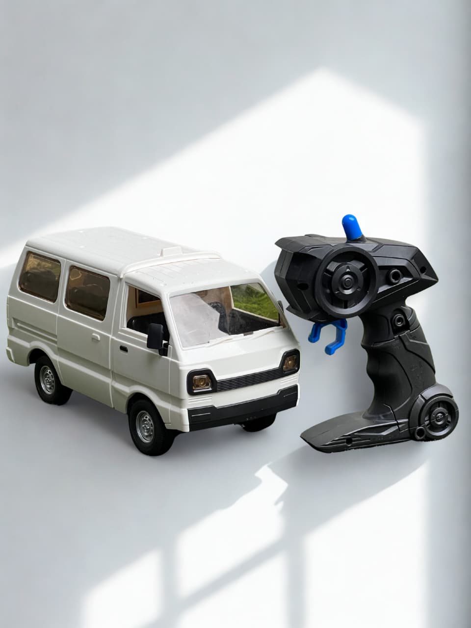 1:16 RC OMNI VAN