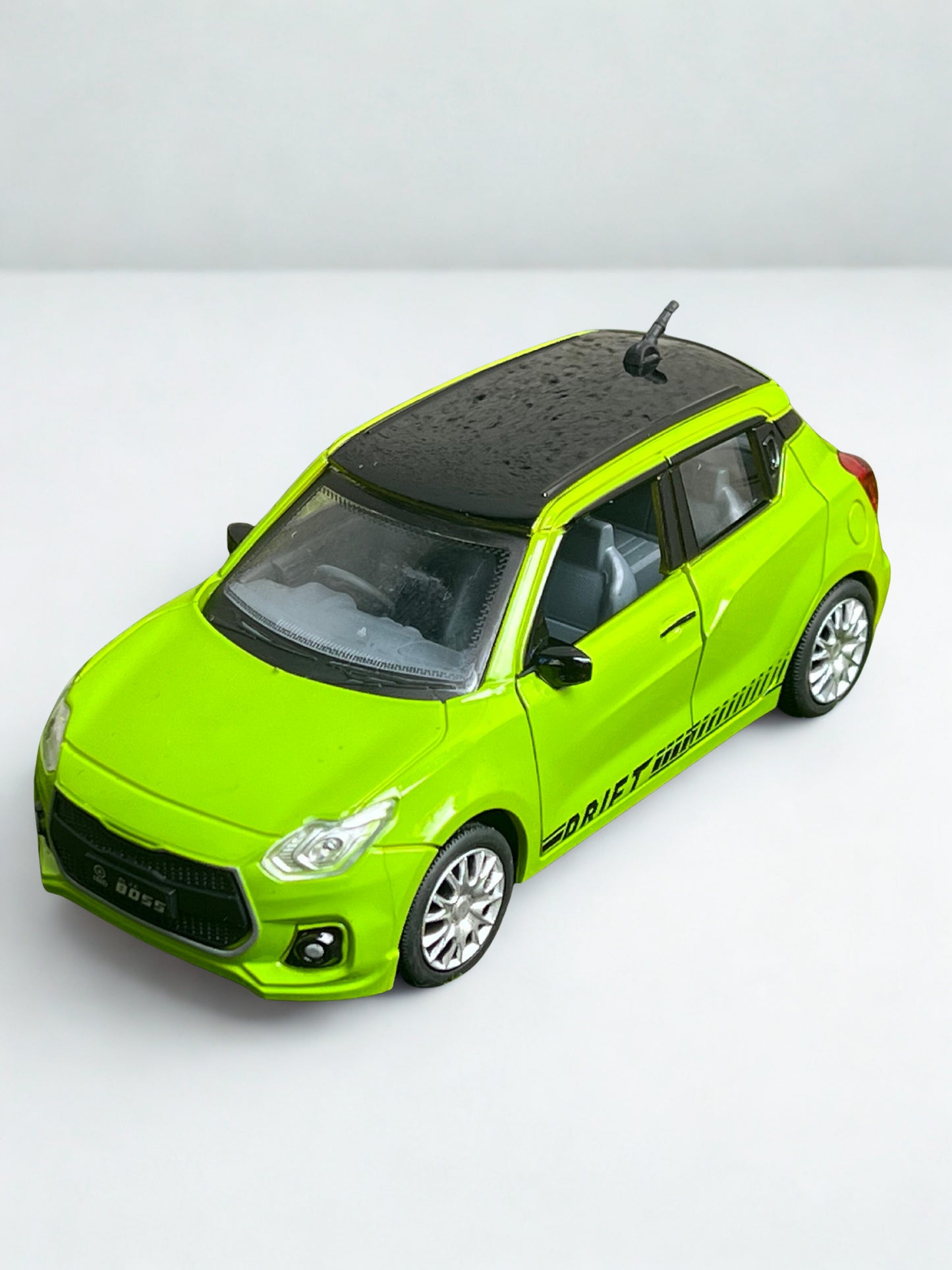 SWIFT CAR (door openable)